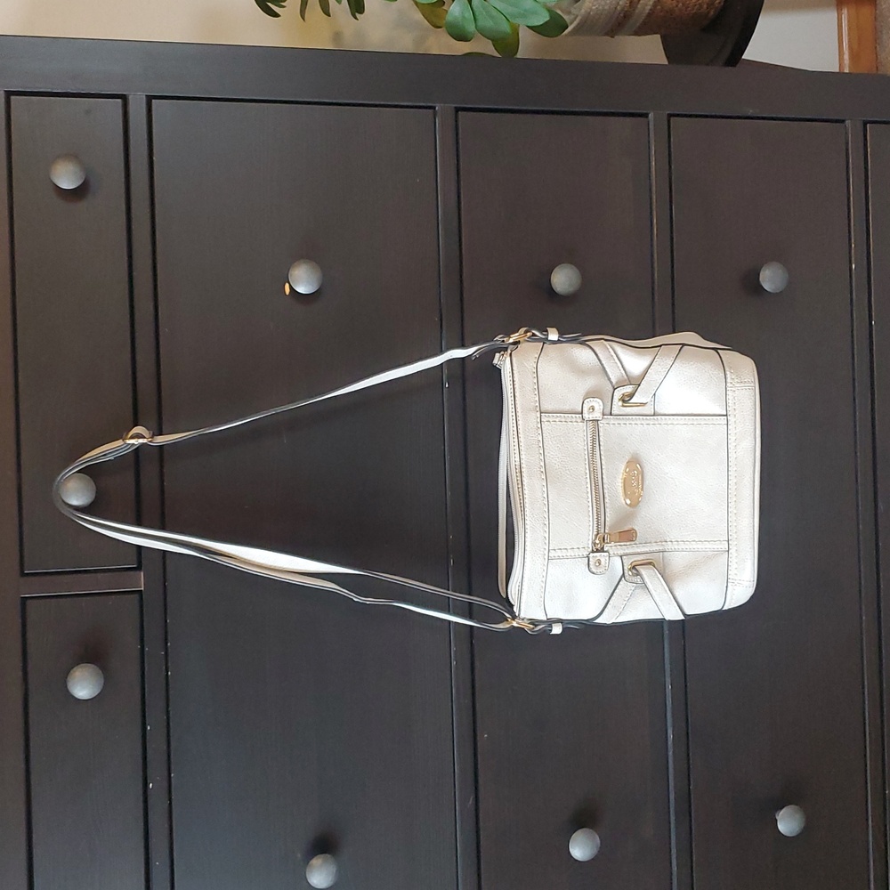 b.o.c Cross Body Purse - Picture 5 of 8